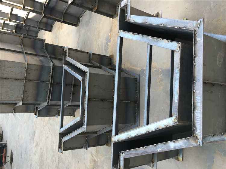 u型槽华体平台_华体（中国）.jpg