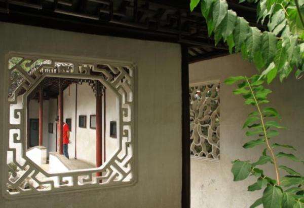 花墙砖华体平台_华体（中国）