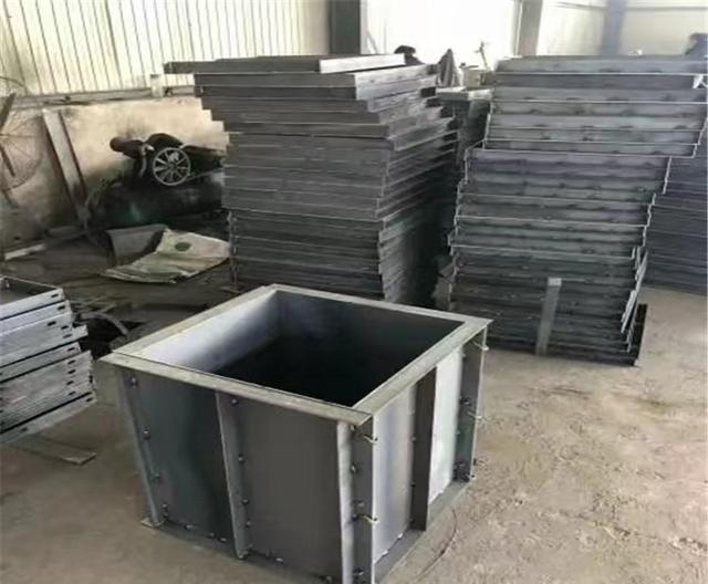 钢结构基础墩华体平台_华体（中国）3.jpg